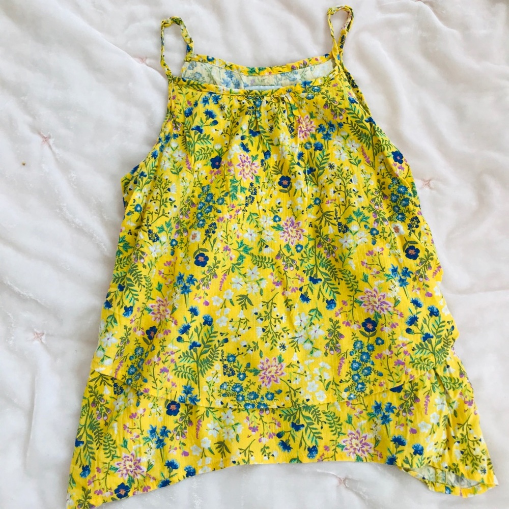 Old Navy yellow top